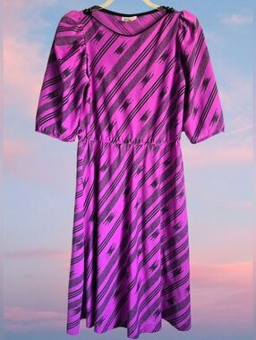 💜80's Magenta & Black Dress💜